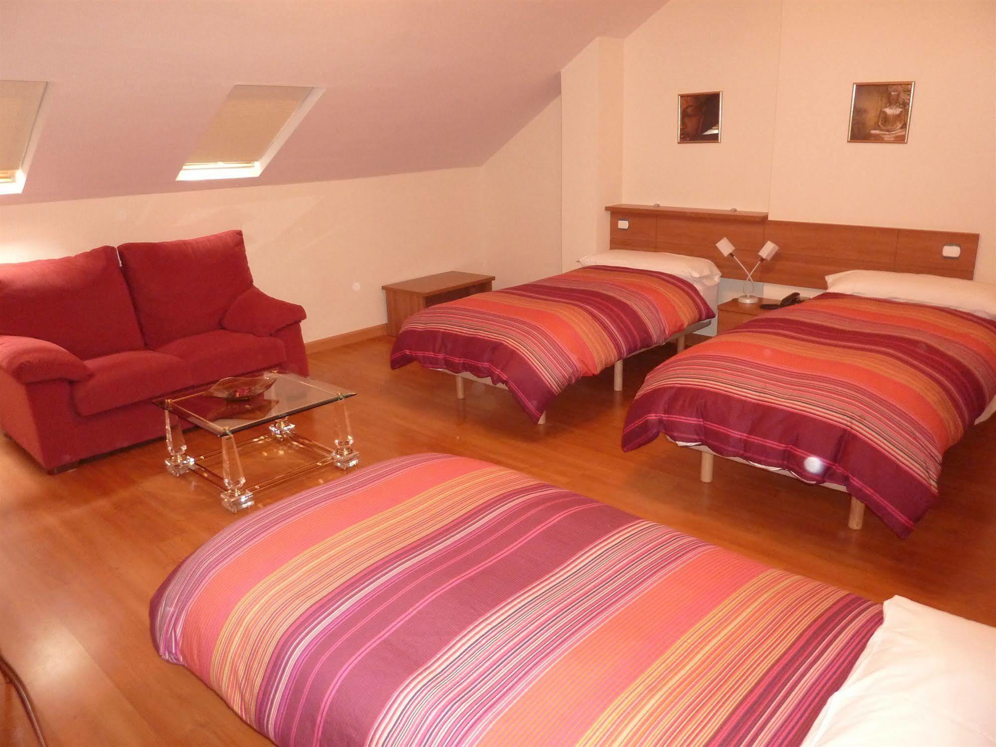 Hostal La Morada La Cistérniga Eksteriør bilde