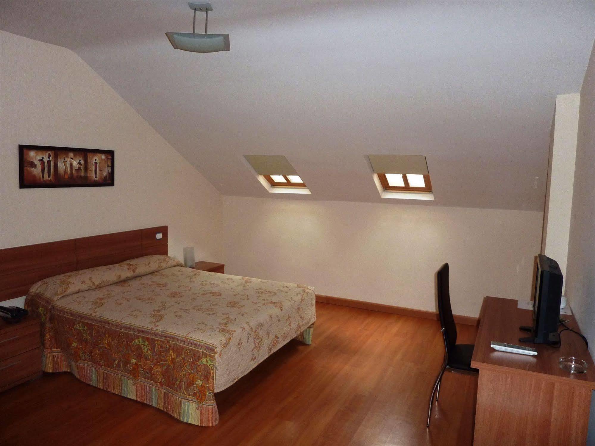 Hostal La Morada La Cistérniga Eksteriør bilde